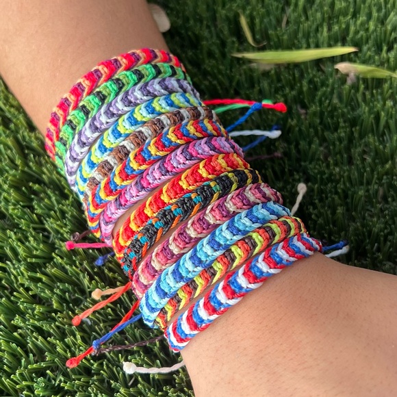 NWT Colorful Collection Braided Adjustable Bracelets - Picture 8 of 10